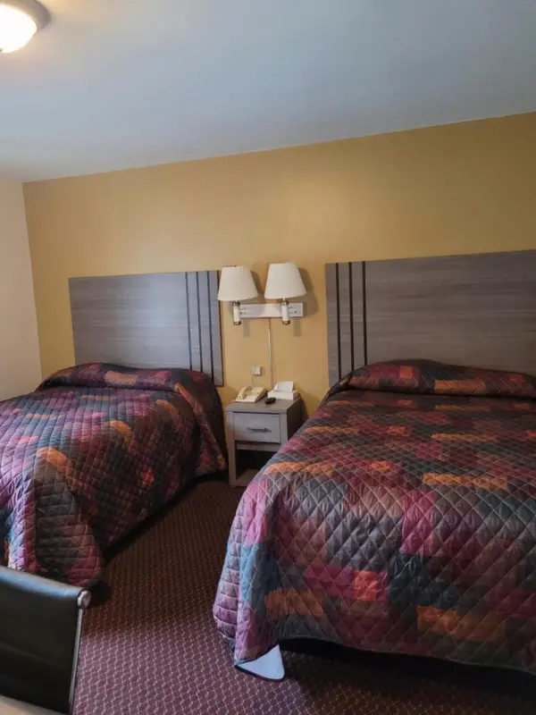 Seneca Clipper Inn 4